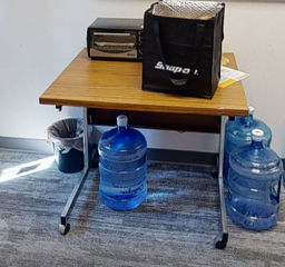 [#C13-29] Mobile table