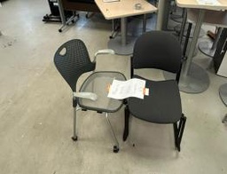 [#B4-6] Black Stacking Chairs