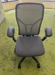 [#B13-1] CHAIRS