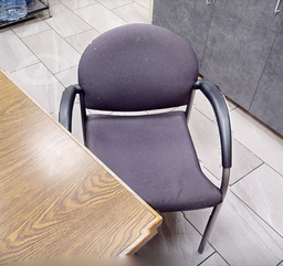 [#B8-8] Guest chair