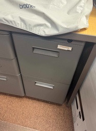 [#D19-47] small 2 drawer file cab.