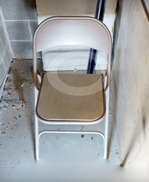 [#B4-11] Folding chairs