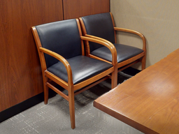 [#B9-3] Black guest chair