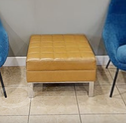 [#B11-5] Gold ottoman
