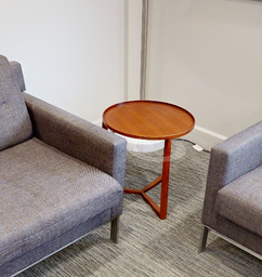 [#C11-11] Round side table