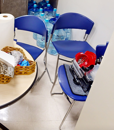 [#B4-6] Blue cafe chair