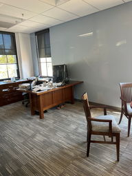 [#E7-44] Desk
