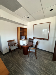 [#C5-163] Conference table