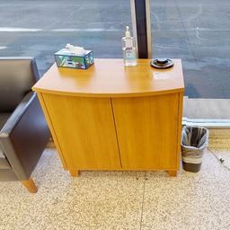 [#D20-11] 2-Door coffee cabinet