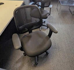 [#B13-24] Task Chair