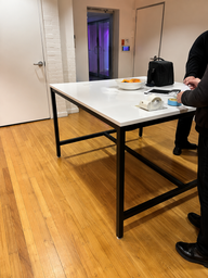 [#C12-2] 48X48 FORMASPACE TABLE