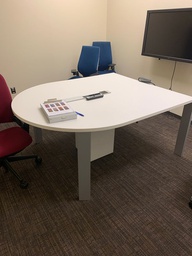 [#C5-43] Half oval Huddle Table