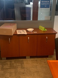 [#D5-69] Wood Credenza