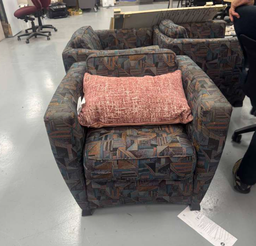 [#B12] Multicolored Lounge