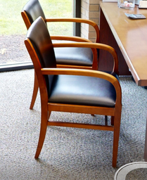 [#B9-4] Black guest chair