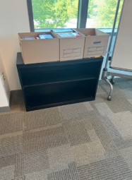 [#D1-51] BLACK BOOKCASE