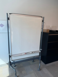 [#F4-64] ROLLING MARKERBOARD