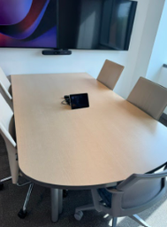 [#C4-105] OVAL TABLE