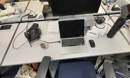 [#L1-11] 8 workstation  bench desk