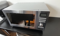 [#G8-70] Microwave oven