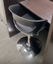 [#B1-5] Adjustable barstool