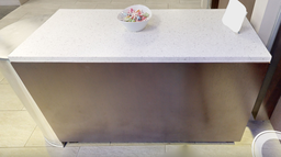 [#D5-6] 3 door credenza cabinet
