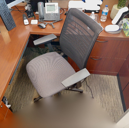 [#B13-4] Task chair with arms