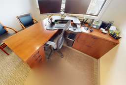 [#E6-3] L-shaped desk