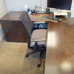 [#B13-4] Task chair, with arms
