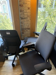 [#00-14] Gray steel case chairs private office