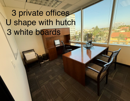 [#E7-19] Brown U-Shape desk with hutch
