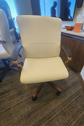 [#B5-8] Conference chair