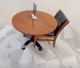 [#C4-9] Round meeting table