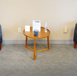 [#C11-10] Round side table