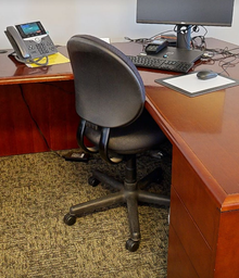 [#B12-4] task chair (offices)