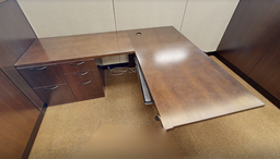 [#E6-2] L-shaped desk