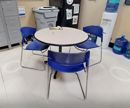 [#C4-11] Round meeting table