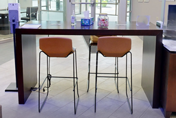 [#C4-12] Standing work table