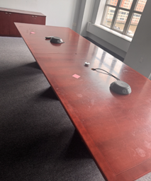 [#C7-4] Conference table