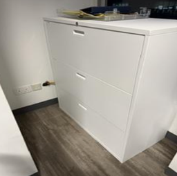 [#D8-47] CABINET - 3 TIER (WHITE)