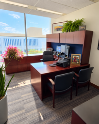 [#E8-5] U Shape Desk with Hutch