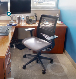 [#B13-2] Task chair, with arms