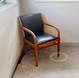 [#B9-3]  Black guest chair