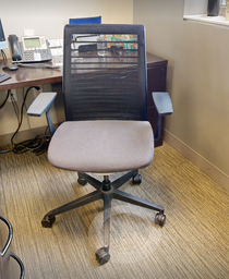 [#B13-2] Task chair, with arms