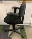 [#B13-3] Lamex Office Chair
Black fabric backrest &amp; seatrest
Adjustable arms
5-star base on castors