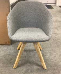[#B9-10] Allcrmuir Armchair
Light grey fabric upholstery
Wooden 4-Legs 