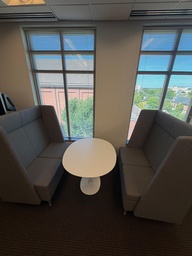 [#B3-21] lounge chair