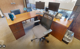 [#E6-2] L-shaped desk