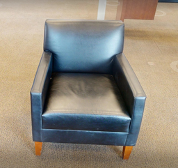 [#B12-5] Black lounge chair