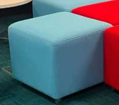 [#B11-13] Pouf
Blue fabric upholstery